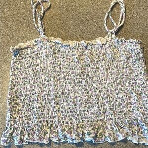 Ivy + Main Floral Smocked Women's /juniors Crop Top. Large
